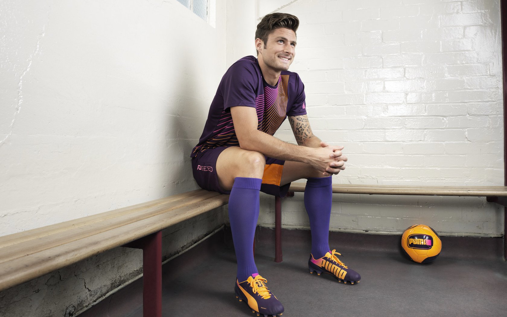 足球联赛品牌建设为何滞后，足球联赛命名